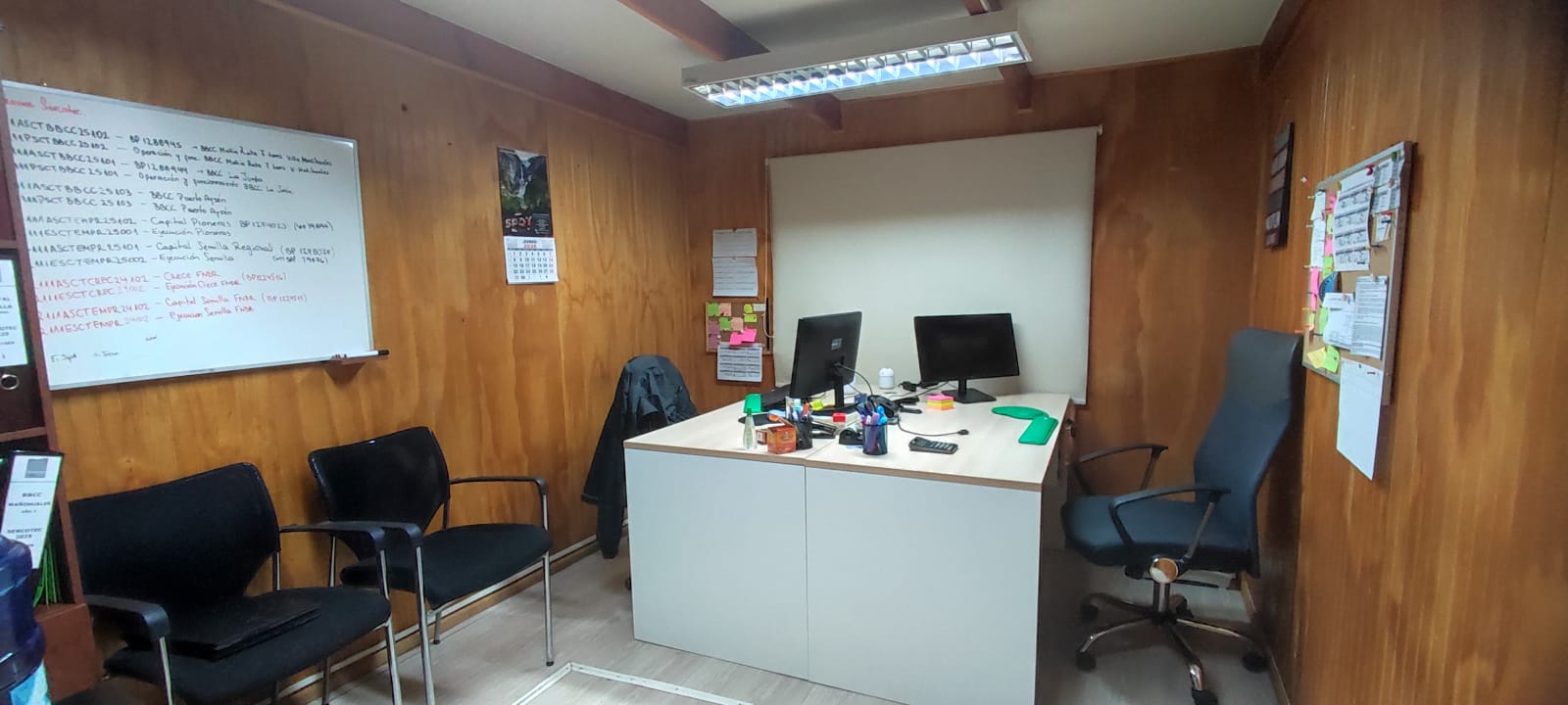 Arriendo - Propiedad con 7 Oficinas- cercana a Municipalidad- Central UF 27