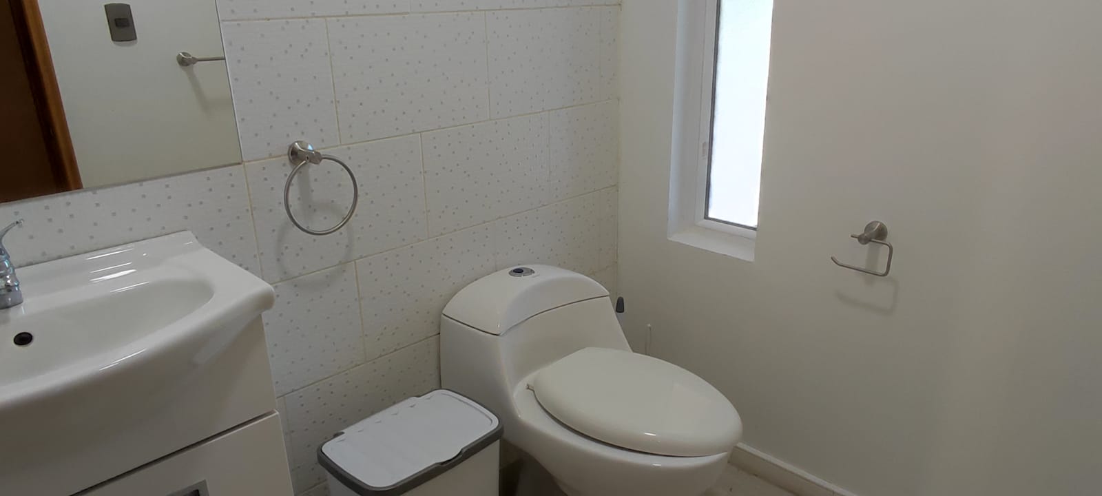 Casa con vista Panorámica, entorno verde y cercanía a la ciudad
