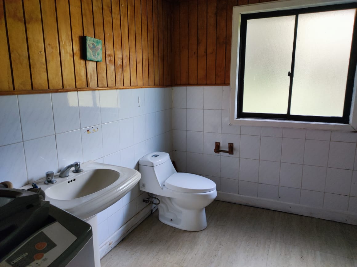 Nueva casa para arriendo, en parcela !! 5 min de la ciudad