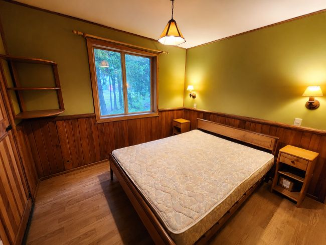Arriendo Casa de Madera Amueblada, en entorno verde