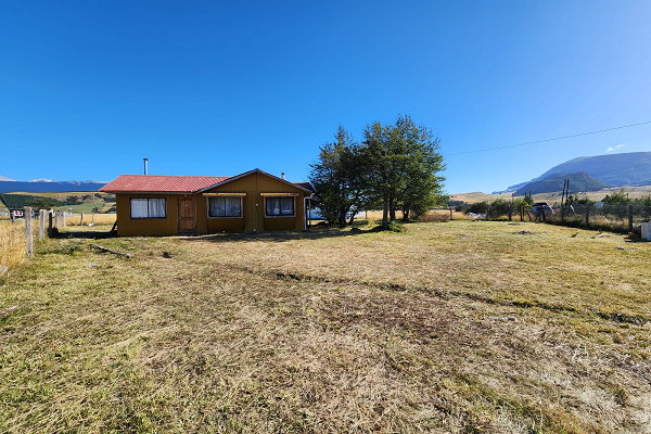 Arriendo Casa en Eda. Valle Simpson 5000 m2 (Amueblada)