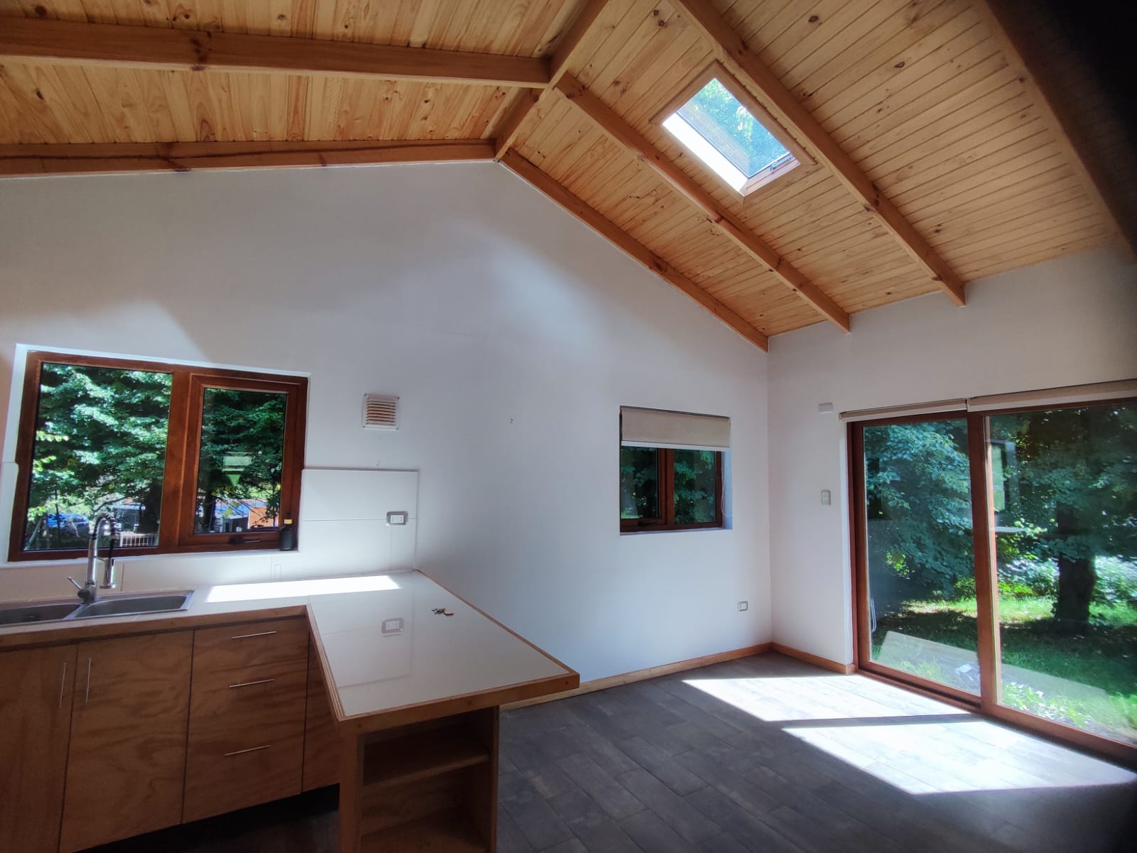 Arriendo Una Casa En Sector Urbano Con Entorno Rural