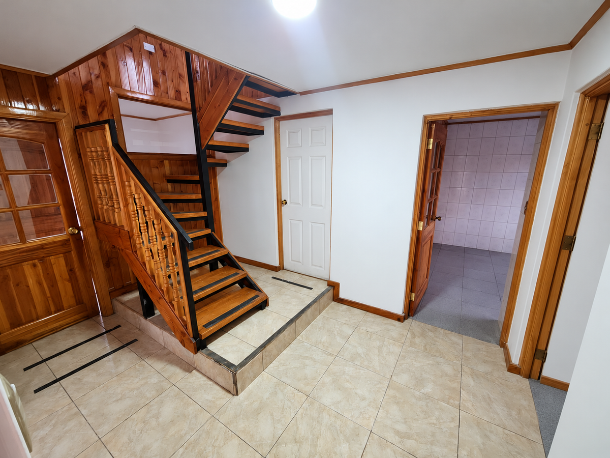 Arriendo para Oficinas, central, 8 estacionamientos