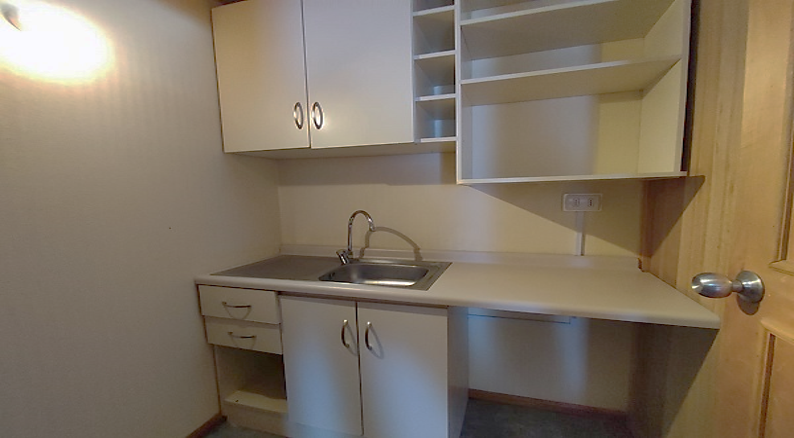 Arriendo Oficinas Centrales en Arriendo – Excelente Construcción y Ubicación Estratégica