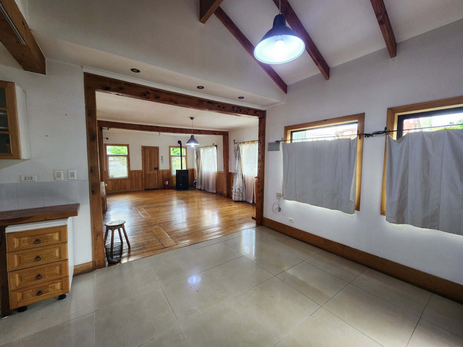 Arriendo Ubicación Estratégica para Servicios en el Centro de Coyhaique! UF.28