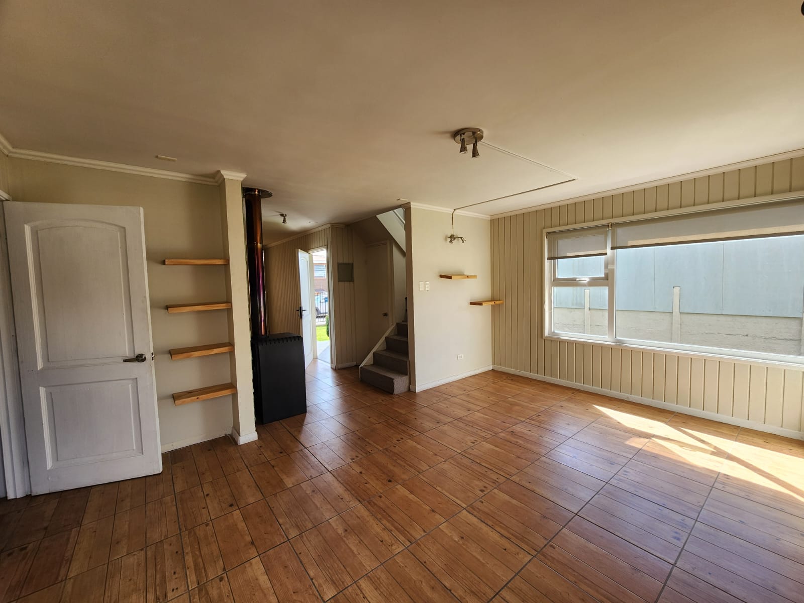 Arriendo Próximamente Coyhaique, Vivienda de dos pisos en sector céntrico de Coyhaique- UF 23