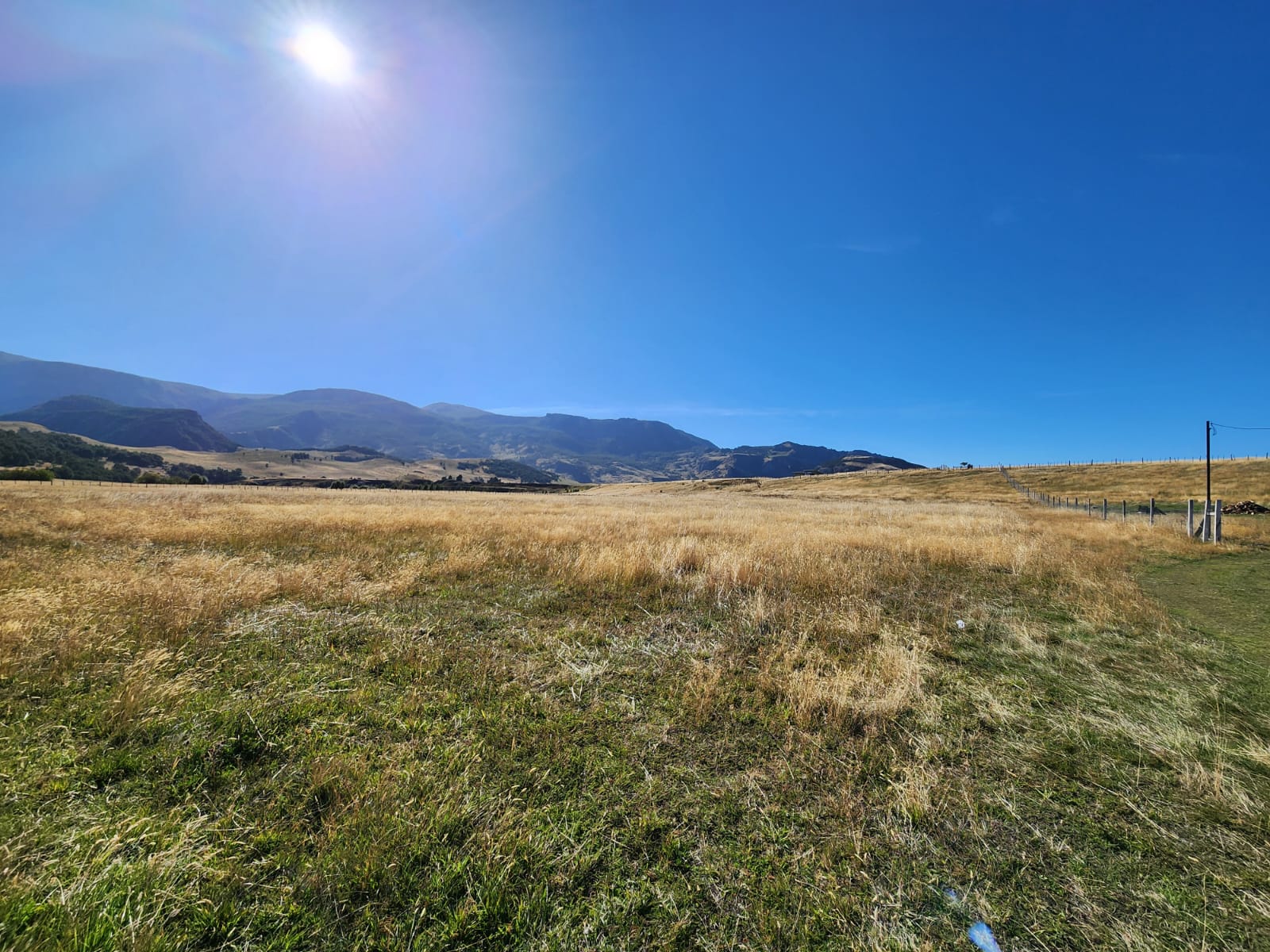 Entre montañas y cielo abierto: tu próximo hogar