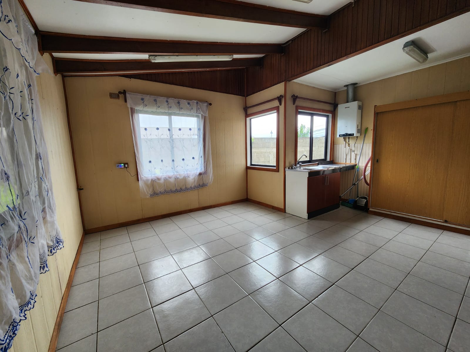 Casa con Patio Bajo Victoria