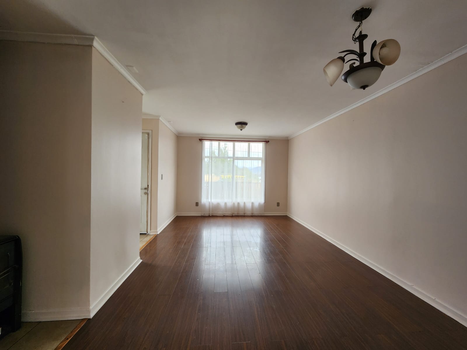 Coyhaique Arrienda $ 715.000 casa V. V. La Foresta