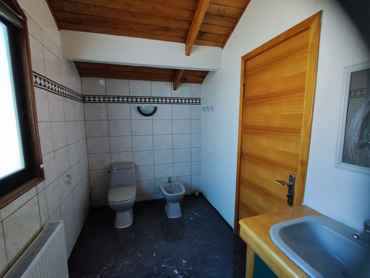 Arrienda Próximamente en entorno tranquilo, familiar y con encanto de barrios de antaño.