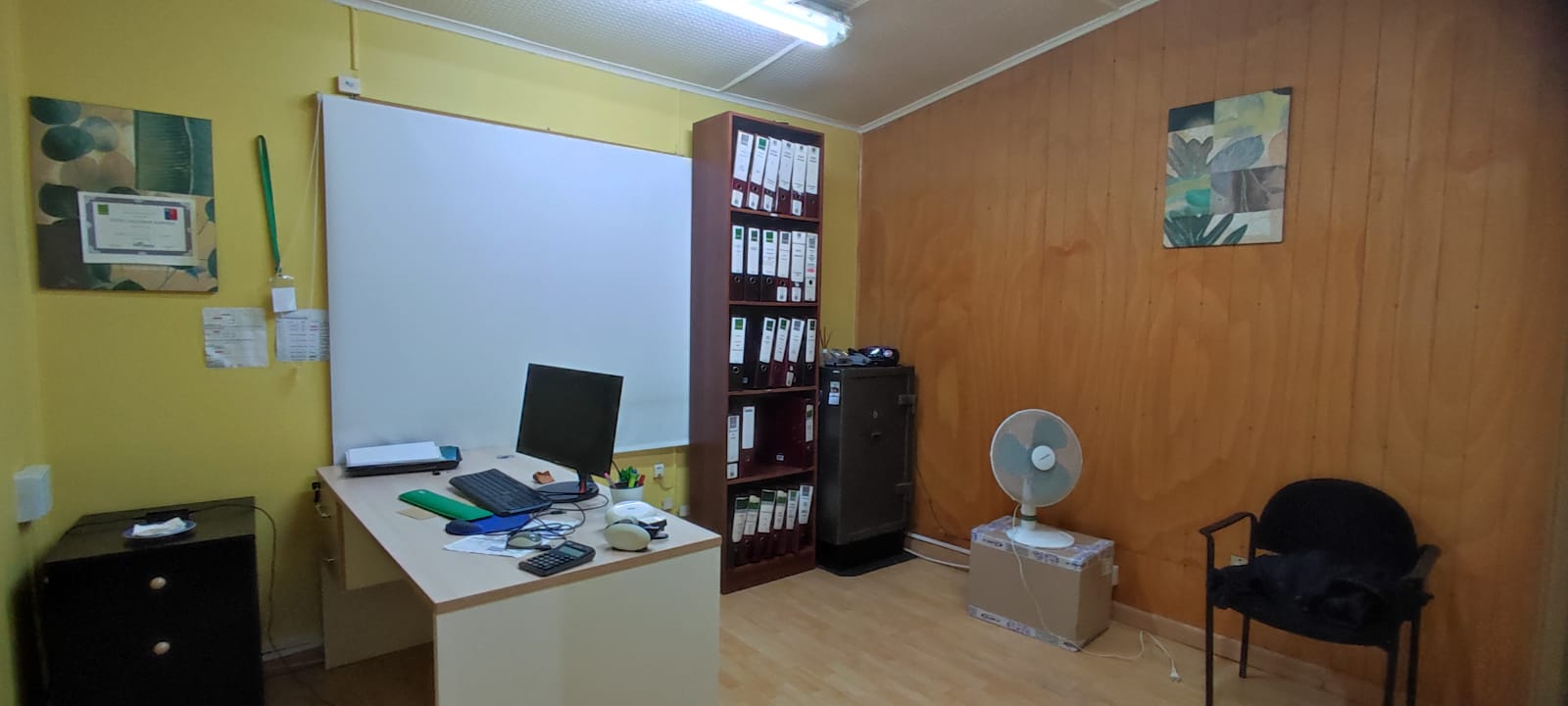 Arriendo - Propiedad con 7 Oficinas- cercana a Municipalidad- Central UF 27