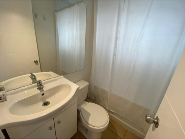 Arriendo residencia en barrio tranquilo