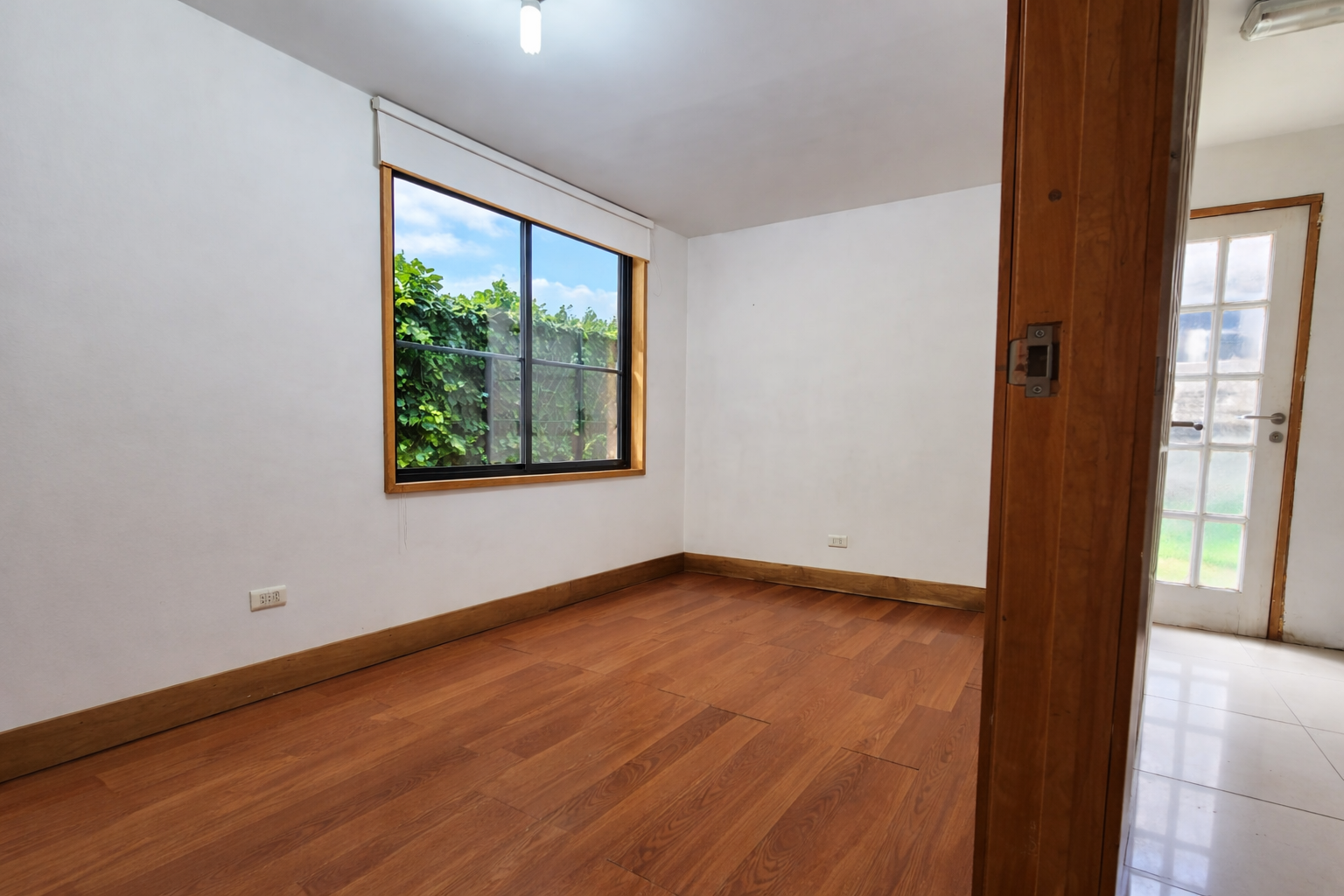 Arriendo Ubicación Estratégica para Servicios en el Centro de Coyhaique! UF.28