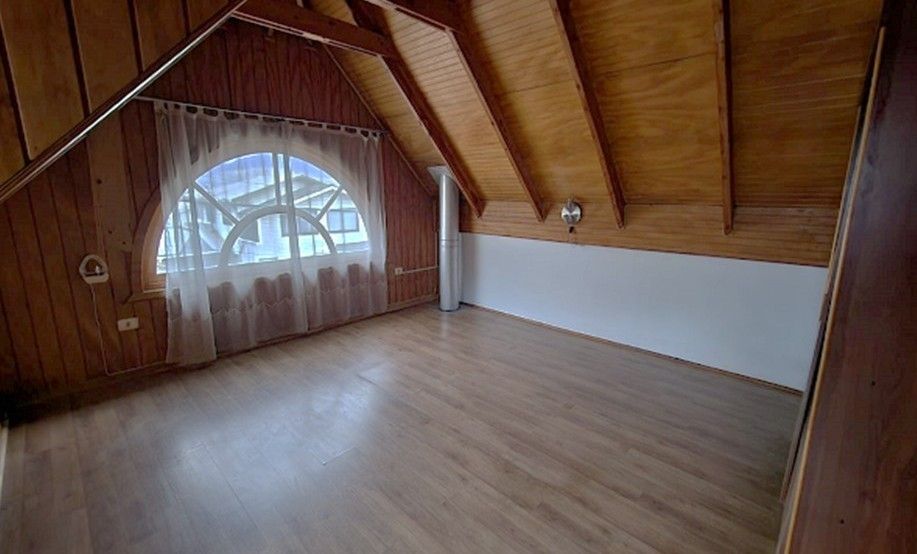 Arriendo casa  Las Lomas Urbanas - bien aislada, buena distribución