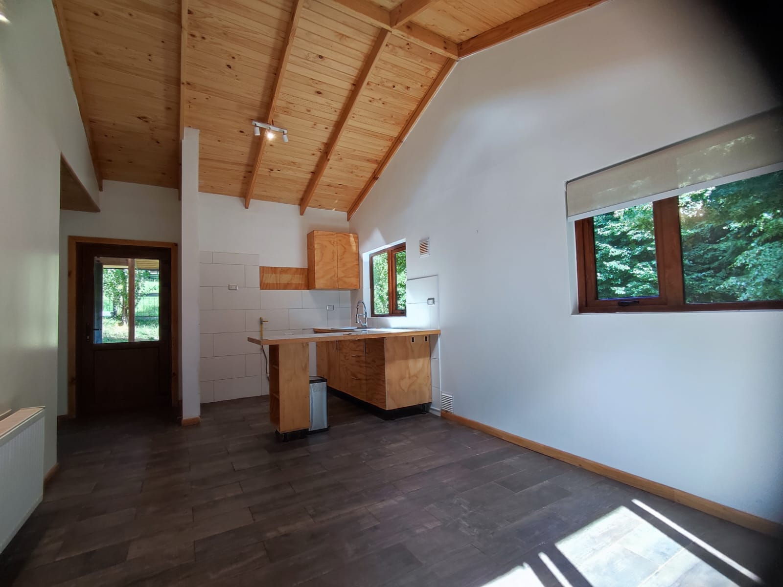 Arriendo Una Casa En Sector Urbano Con Entorno Rural