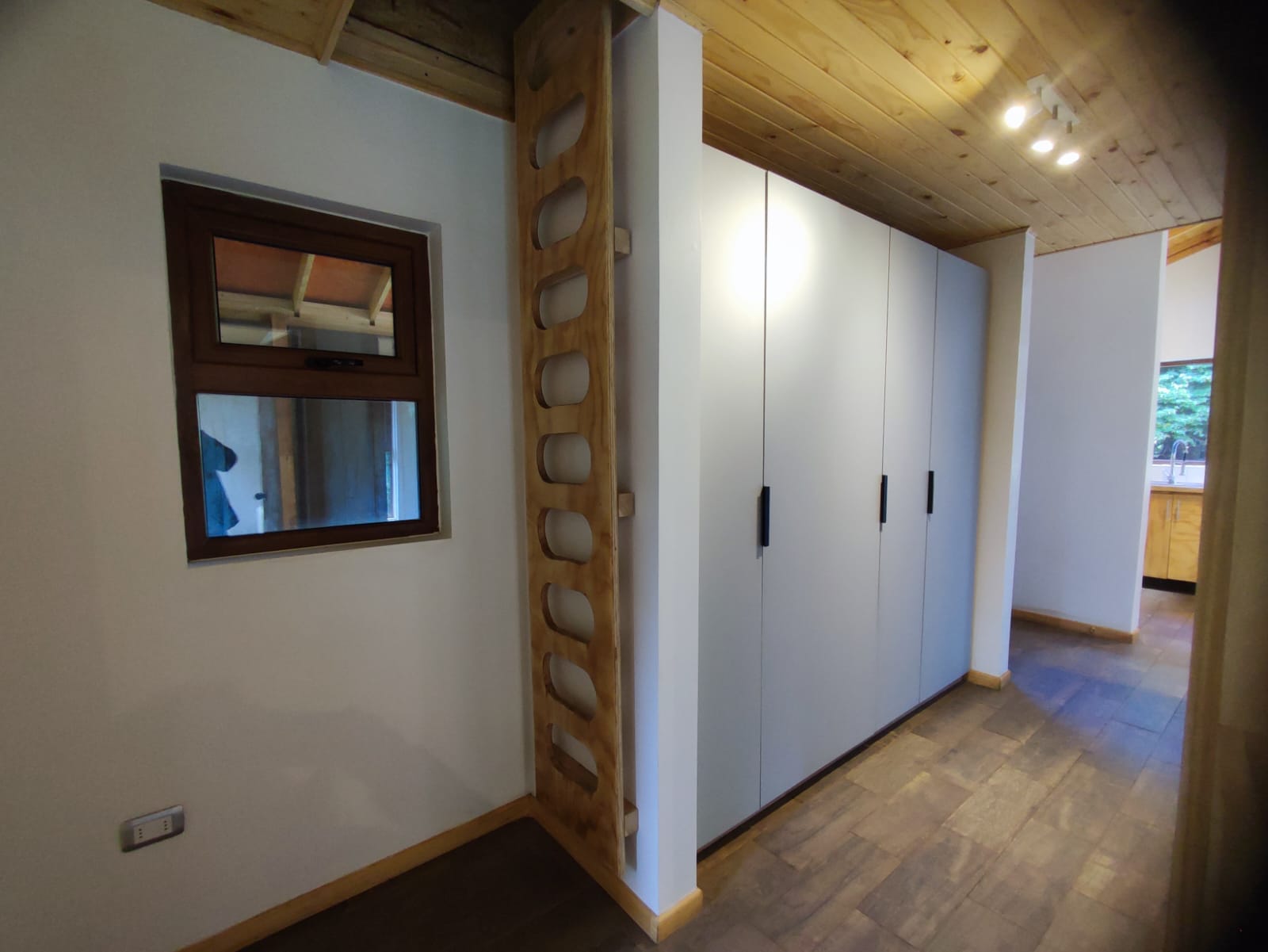 Arriendo Una Casa En Sector Urbano Con Entorno Rural