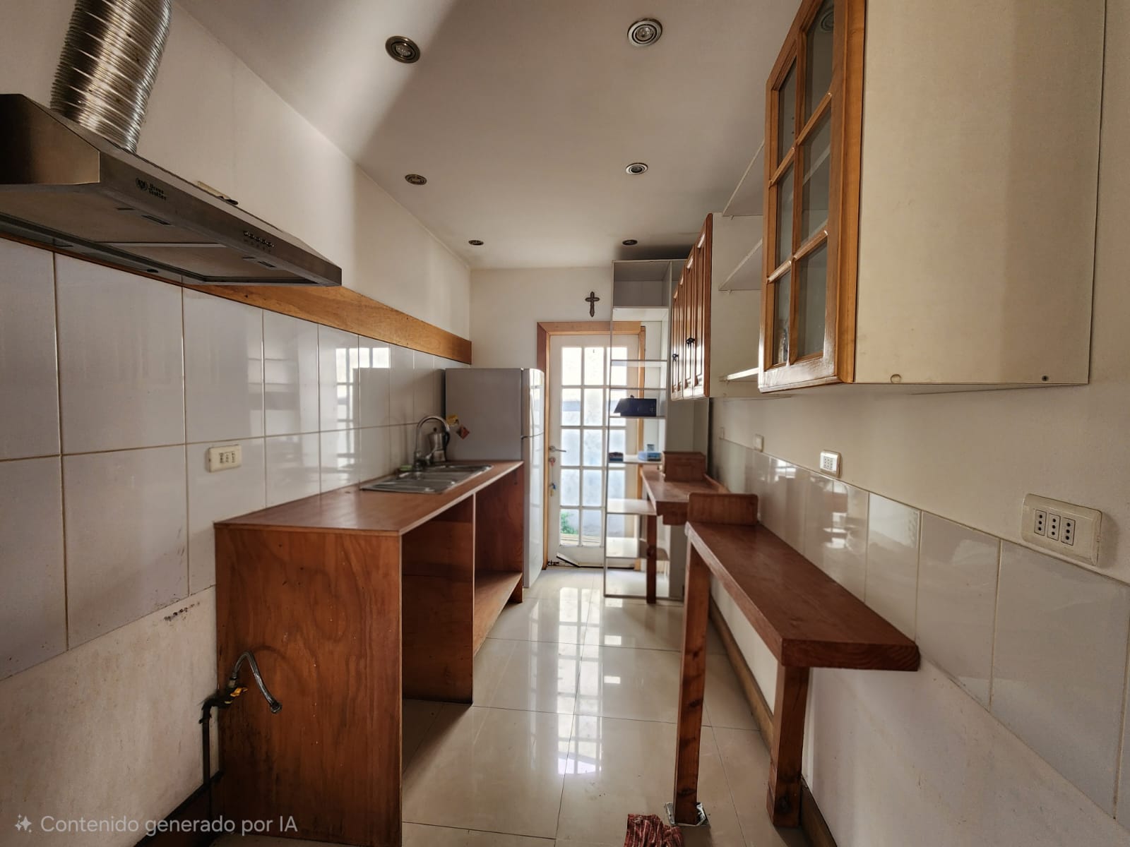 Arriendo Ubicación Estratégica para Servicios en el Centro de Coyhaique! UF.28