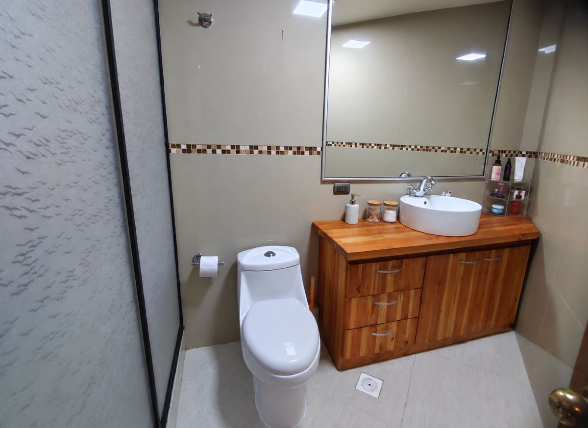 Vende Casa con encanto en Camino Reserva Forestal, Coyhaique