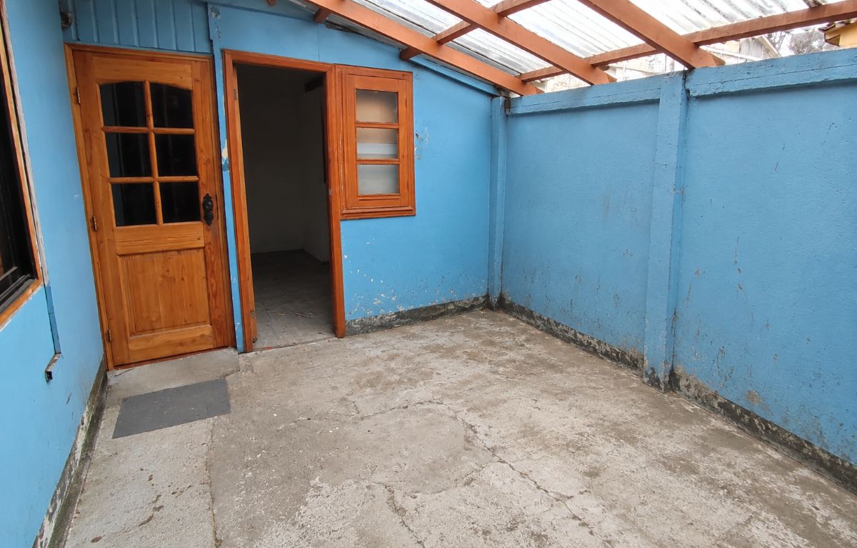 Arriendo - Propiedad con 7 Oficinas- cercana a Municipalidad- Central UF 27