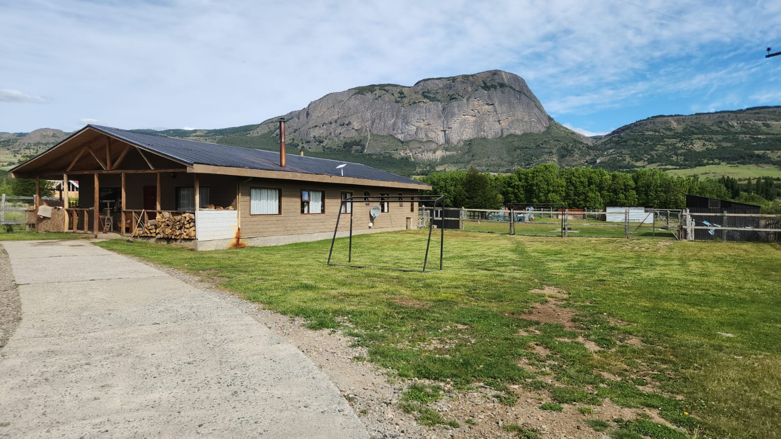 Casa y Casita, Cam. Las Bandurrias