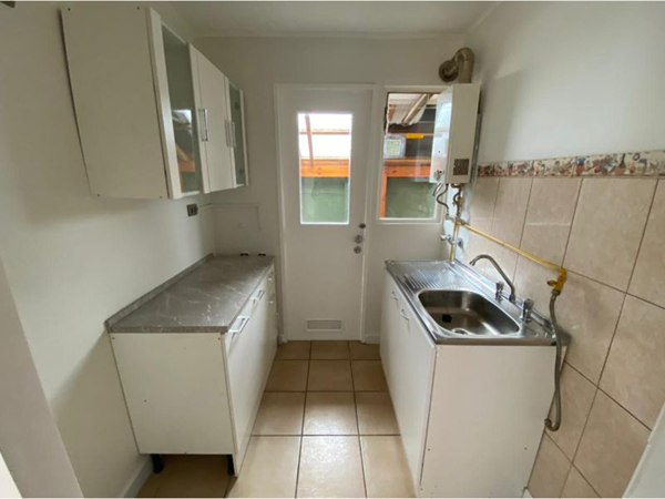 Arriendo residencia en barrio tranquilo