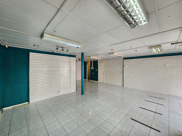 Impulsa tu negocio en ubicación estratégica!